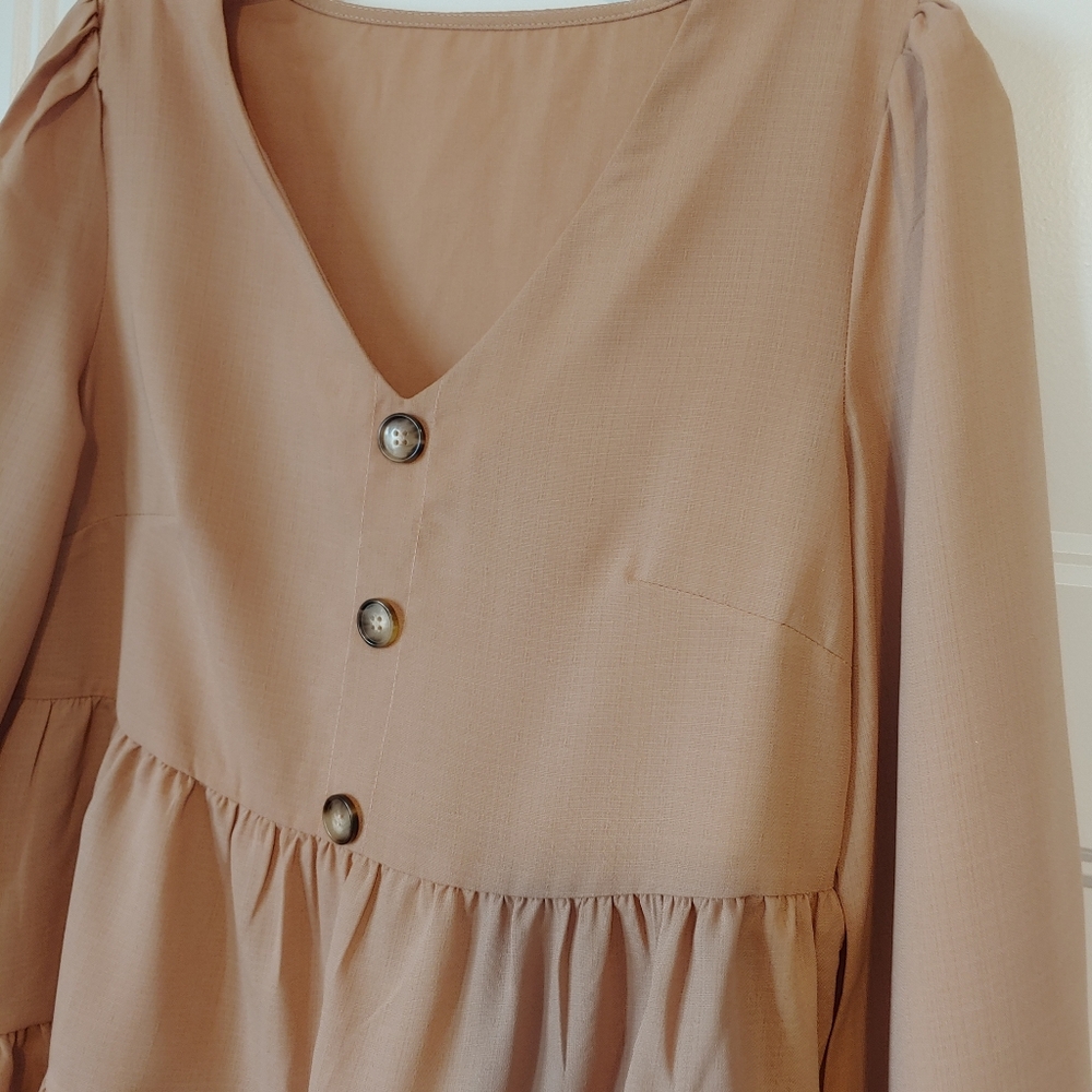 Ruffle top - Picture 3 of 3
